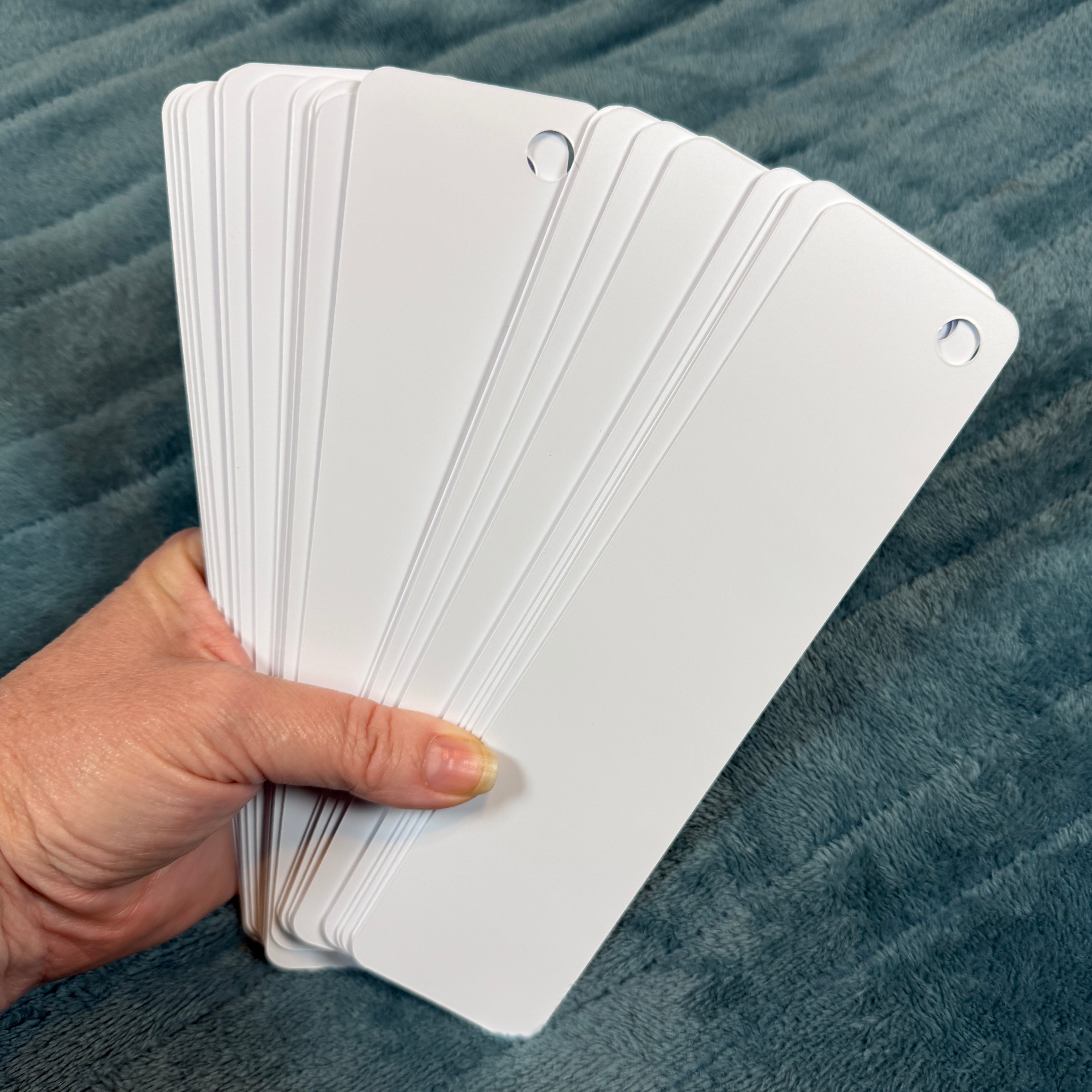 Yarn Swatch Plastic Card Bases (25 Qty) Blank (Free Shipping USA)